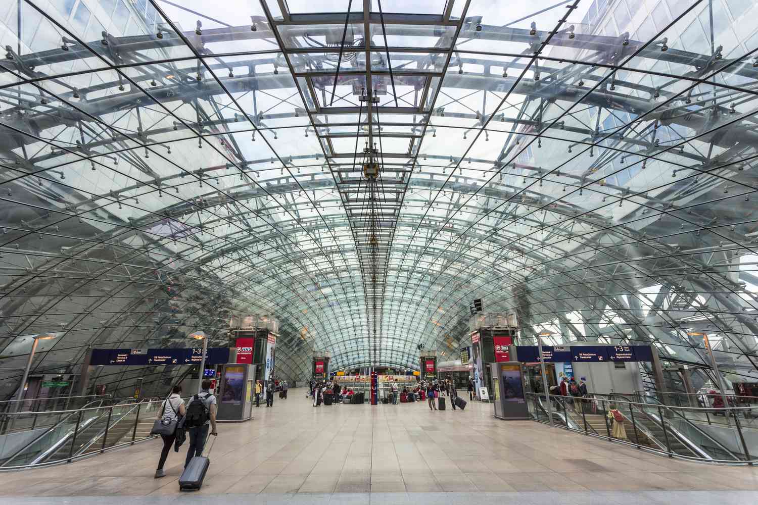 Frankfurt Airport. - Image 1